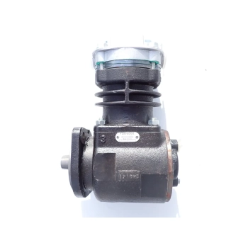 SPRĘŻARKA W BLOK IIIB FARMTRAC E039790