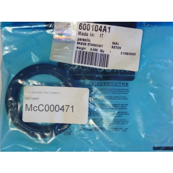 USZCZELNIACZ MCCORMICK 48x65x10/8 600104A1